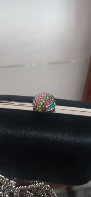 Bolso de fiesta negro y plateado