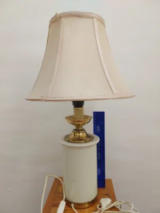 Lámpara Vintage cerámica blanca