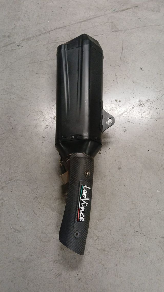 ESCAPE HONDA NT 1100 LEOVINCE