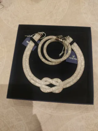 Conjunto Collar y Pulsera Swarovski