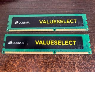 2x Corsair DDR3 8GB (4GBx2) 1600MHz