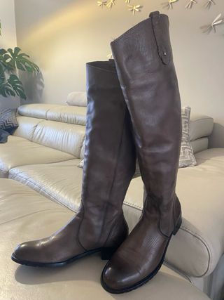 Stivali in pelle marrone