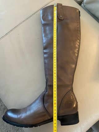 Stivali in pelle marrone