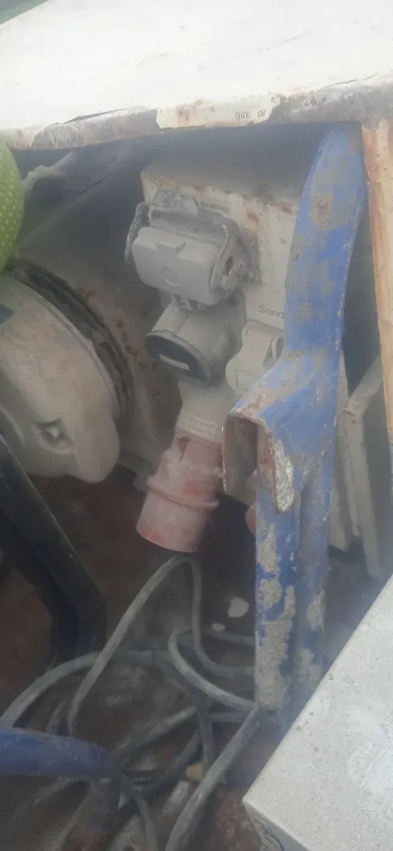 Proyectora de yeso m-tec SW100