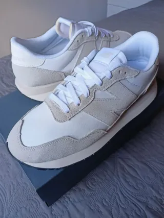 Zapatillas New Balance 237 talla 44.5 blanco/crudo
