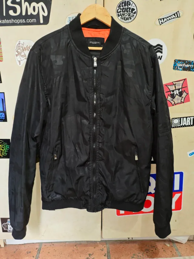 Chaqueta Bomber Ryujee Negra