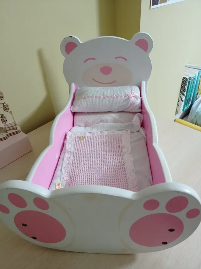 Cuna de madera Nenuco