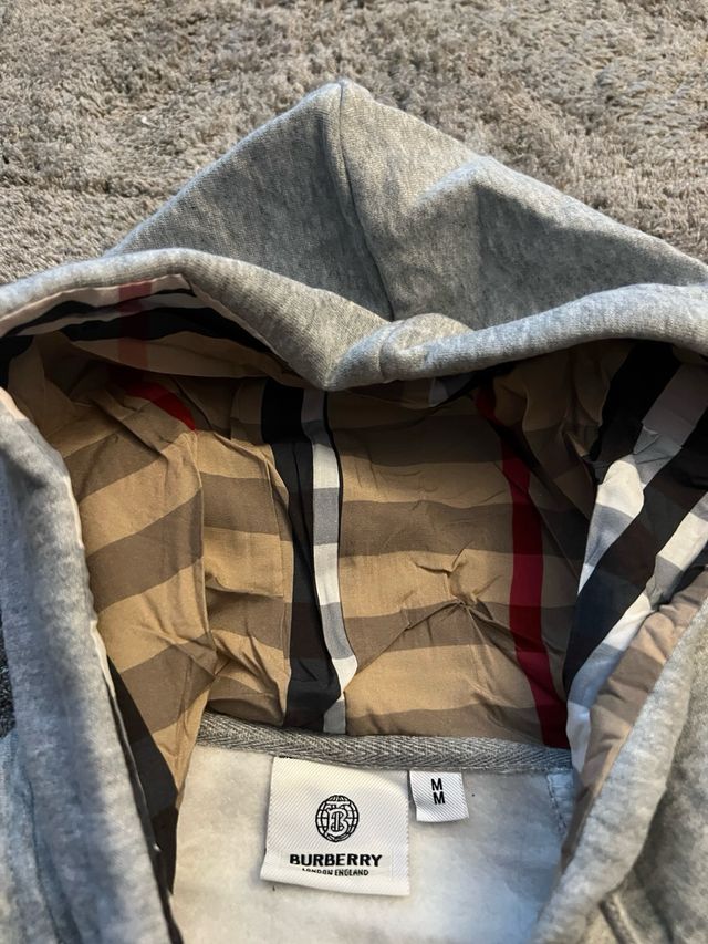 Chaqueta Burberry con Capucha