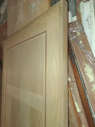Puerta madera maciza sin barnizar 208.5 x 88