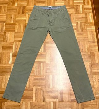 Pantalón slim hombre verde oliva