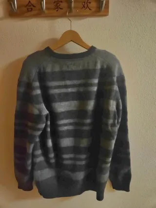 Jersey de rayas gris