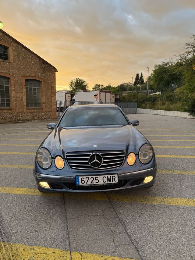 Mercedes-Benz Clase E 2003