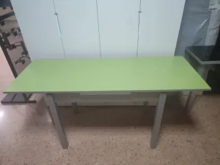 Mesa de cocina extensible verde y gris