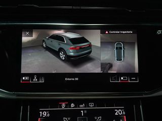 Audi Q8 Black Line 45 TDI quattro tiptronic 231 5p