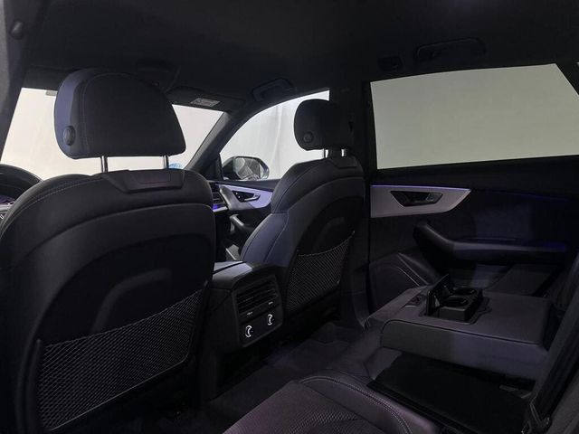 Audi Q8 Black Line 45 TDI quattro tiptronic 231 5p