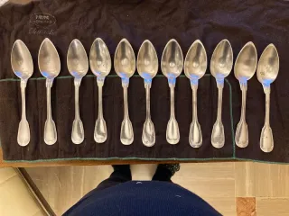 Undici cucchiai Christofle