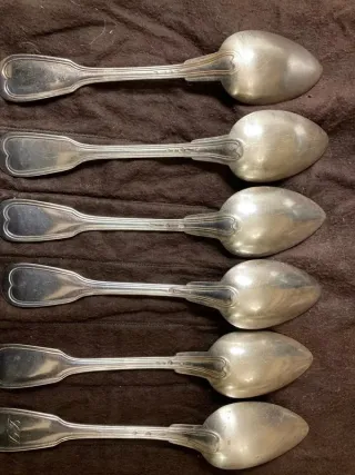 Undici cucchiai Christofle