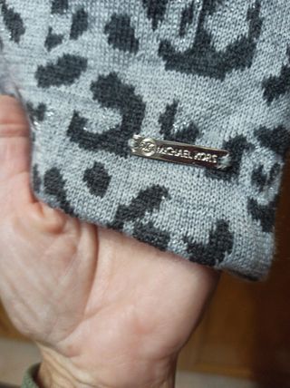 Bufanda cuello Michael Kors estampado leopardo