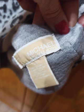 Bufanda cuello Michael Kors estampado leopardo