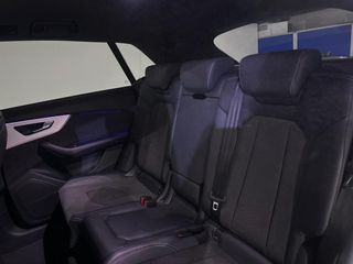 Audi Q8 Black Line 45 TDI quattro tiptronic 231 5p