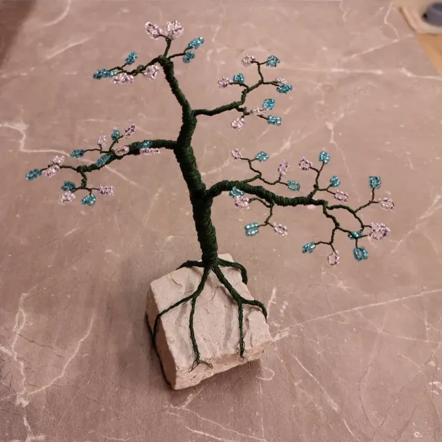 Albero decorativo con perline