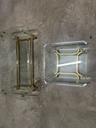 Mesas de centro de cristal.