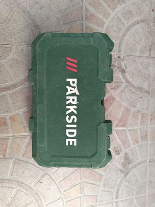 Motosserra Parkside 20v com mala