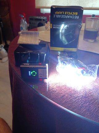 2 ( Cajas) Luces LED para Bicicleta