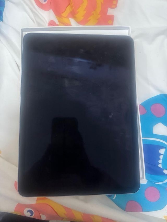 Apple iPad Air 5.ª Gen. 64GB, Wi-Fi + 5G