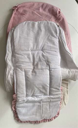 Saco de bebé rosa con estrellas