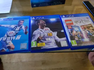 Pack Videojuegos PS4: FIFA 19, 18 y LEGO Harry Pot