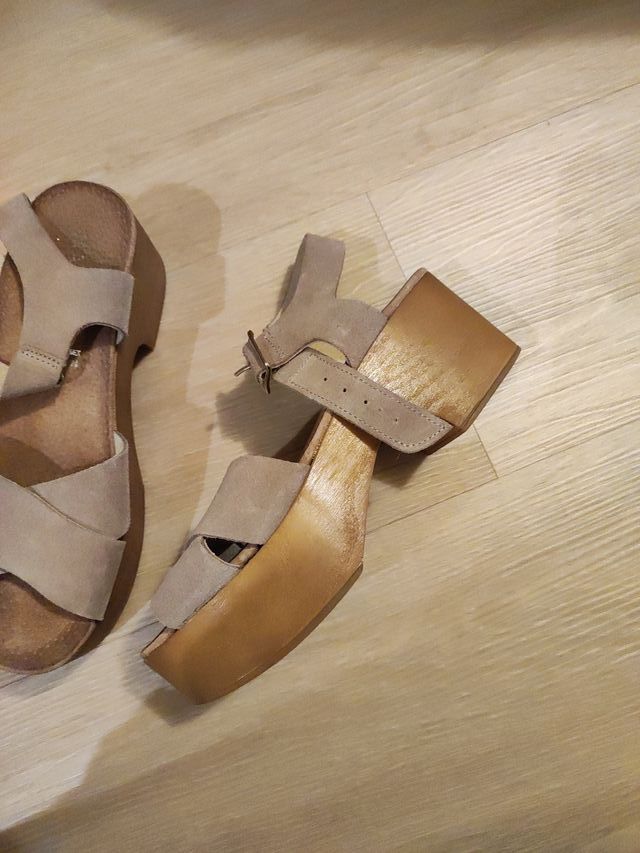 Sandalias plataforma piel beige talla 37