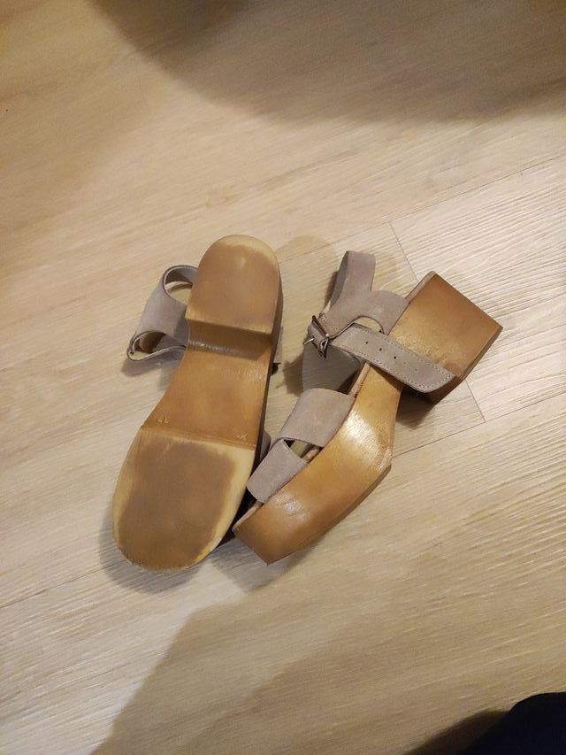 Sandalias plataforma piel beige talla 37