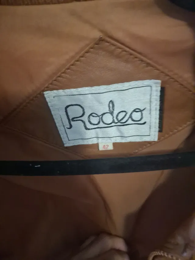 Chaqueta de Piel Marrón Rodeo