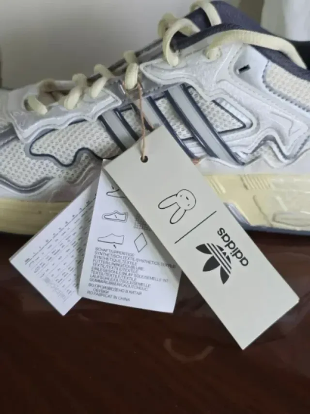 Tênis Adidas Bad Bunny Response CL Branco