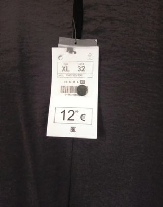 Vestido negro Lefties