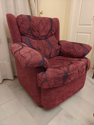 Sillón de tela con brazos