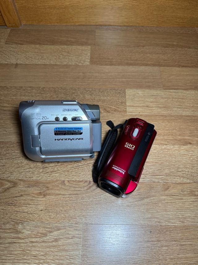 Pack Videocámaras Sony Handycam + Samsung SMX