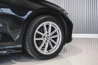 BMW Serie 3 318d Touring Auto