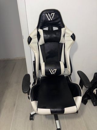 Silla Gaming Negra y Blanca