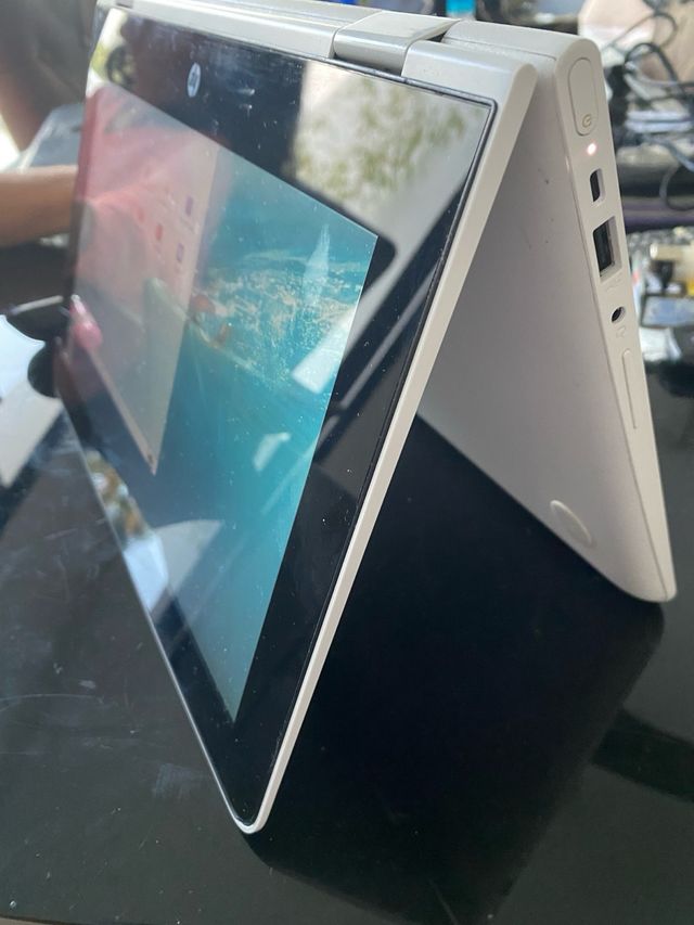 HP 2 en 1 Portátil Plata/Blanco