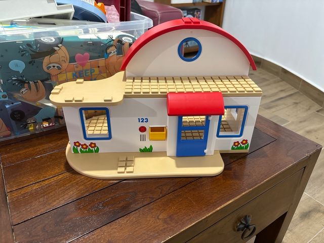 Playmobil: Casa, Colégio, Creche e Carro