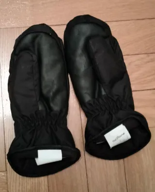 Manoplas esquí montaña negras.