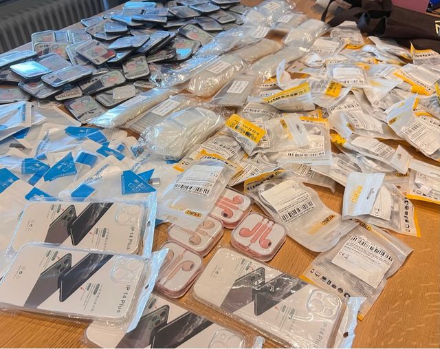 Conjunto di accessori per iPhone