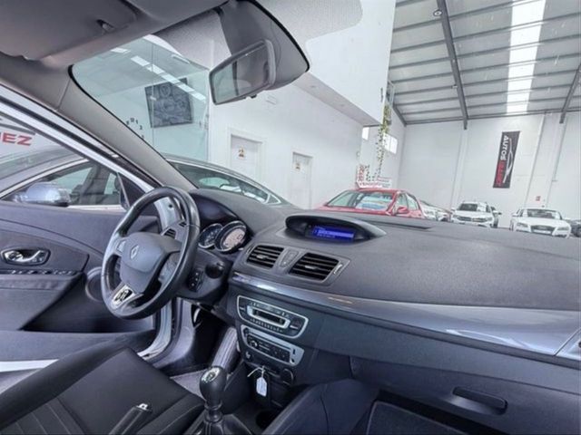 RENAULT Megane Limited Energy TCe 115 SS Euro 6