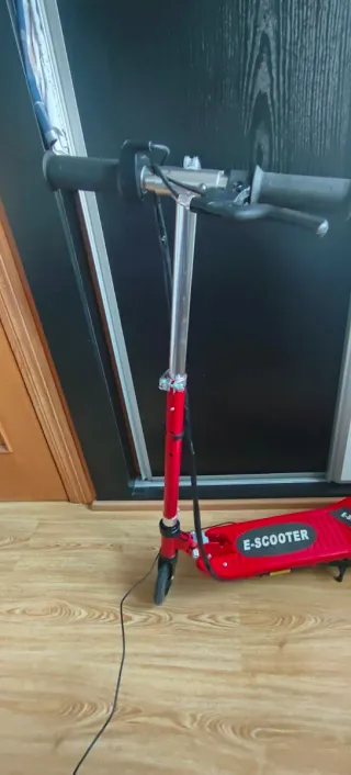 Patinete Eléctrico Infantil Rojo marca e scooter