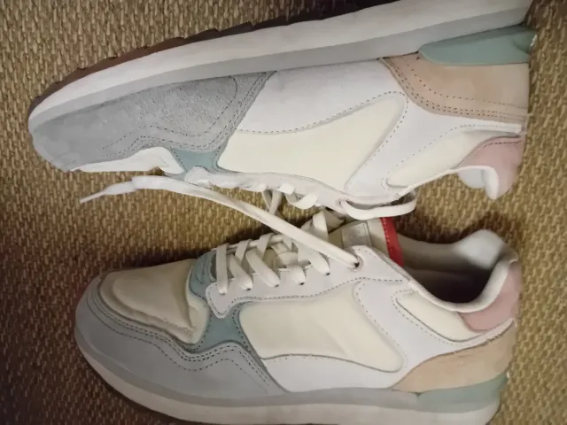 Zapatillas Hoff Roma Gris y Blanco