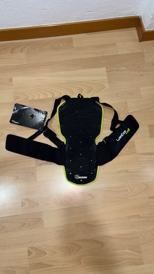 Espaldera Motos/Esquí/Patinetes A ESTRENAR