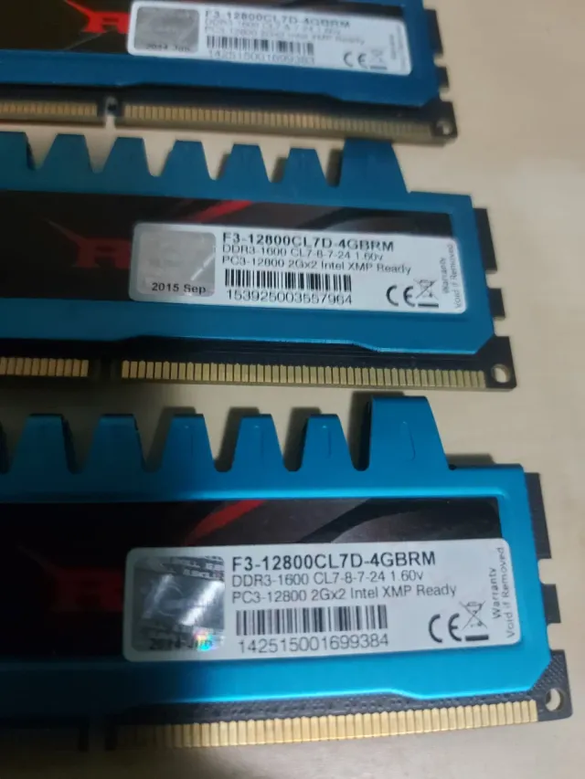 4x G.Skill DDR3 4GB F3-12800CL7D-4GBRM