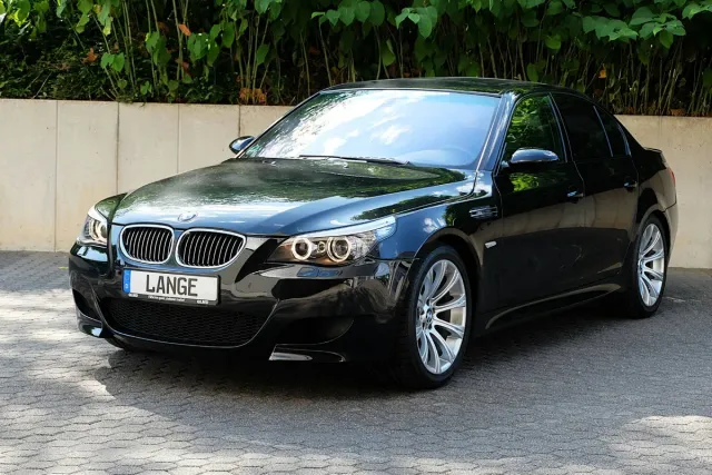 Despiece motor BMW Serie 5 520i